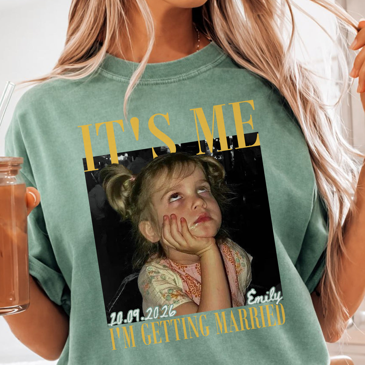 It's Me I'm Getting Married Shirt, Custom Bride Name and Wedding Date Tee, Bridal Shower Gift for Her